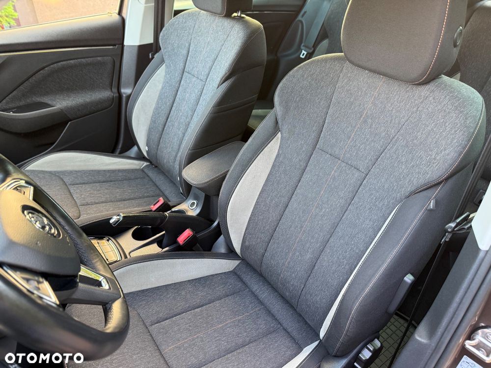 Skoda Kamiq 1.0 TSI Style - 8