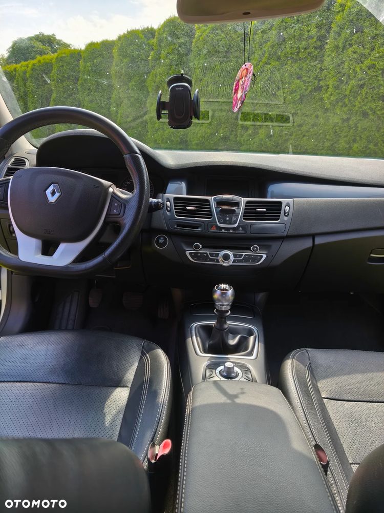 Renault Laguna 2.0 DCi FAP Dynamique - 16