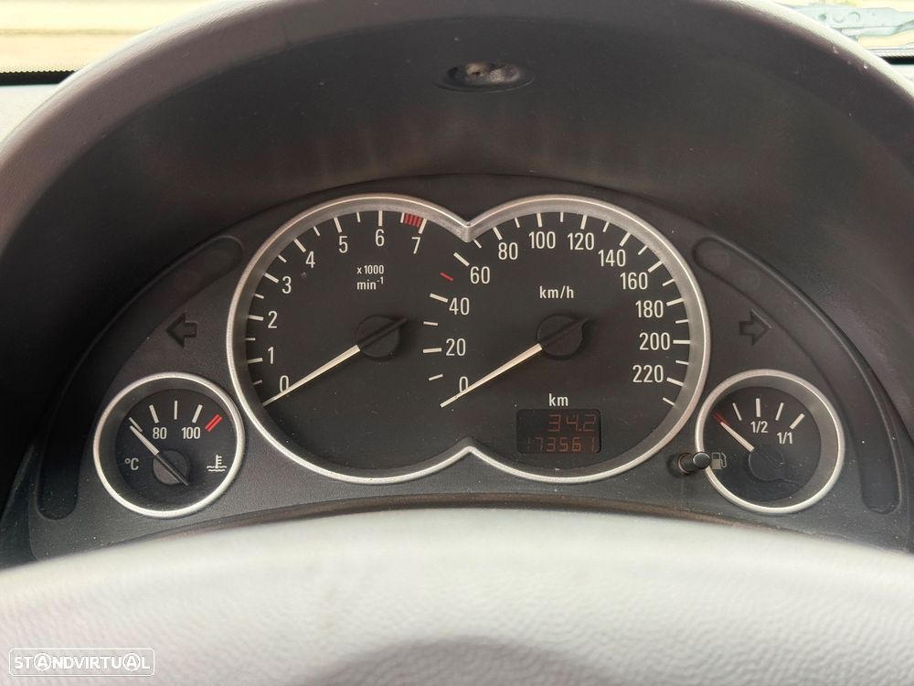Opel Corsa 1.2 16V Enjoy R - 7