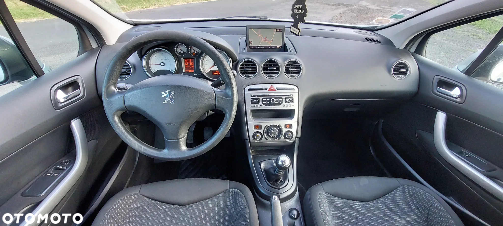 Peugeot 308 HDi FAP 110 NAVTEQ ON BOARD - 6