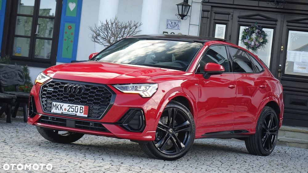Audi Q3 Sportback - 1