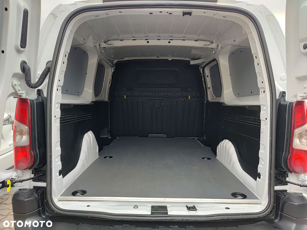 Toyota PROACE CITY - 7