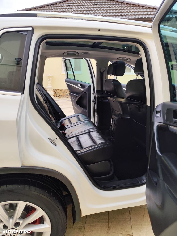 Volkswagen Tiguan - 10