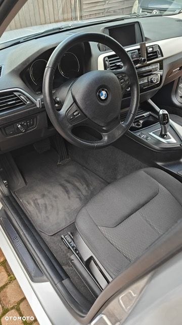 BMW Seria 1 118i - 15