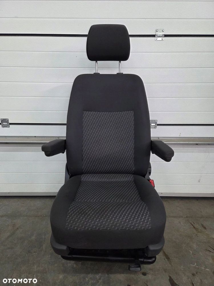 VW T5 T6 fotel pasażera przód TASAMO - 1