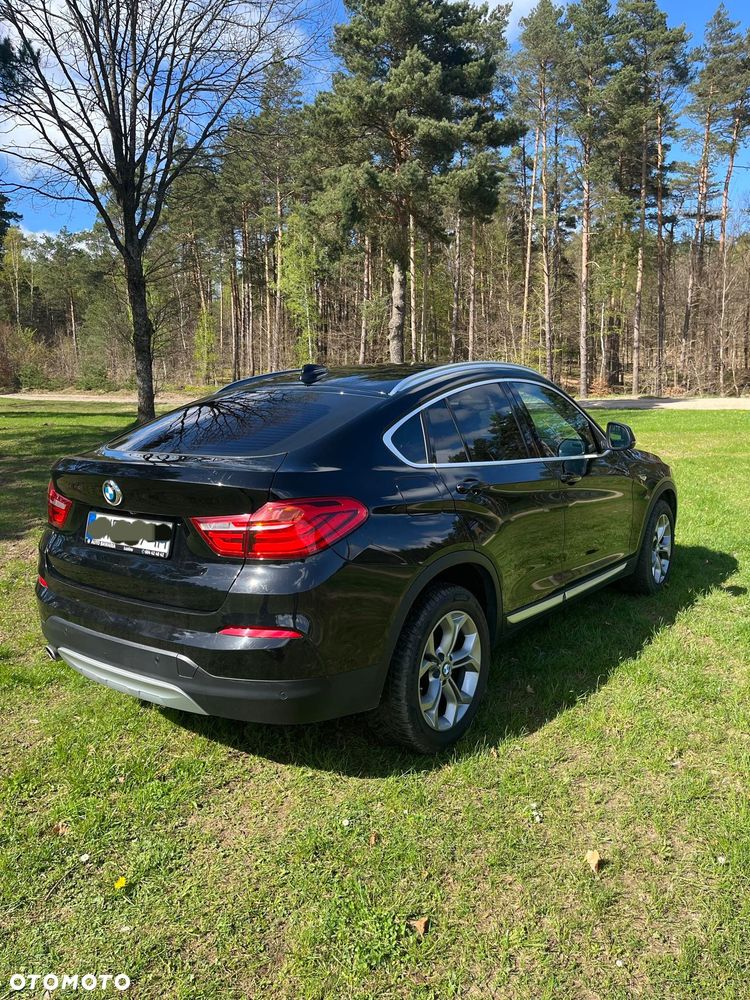 BMW X4 xDrive20d xLine - 4
