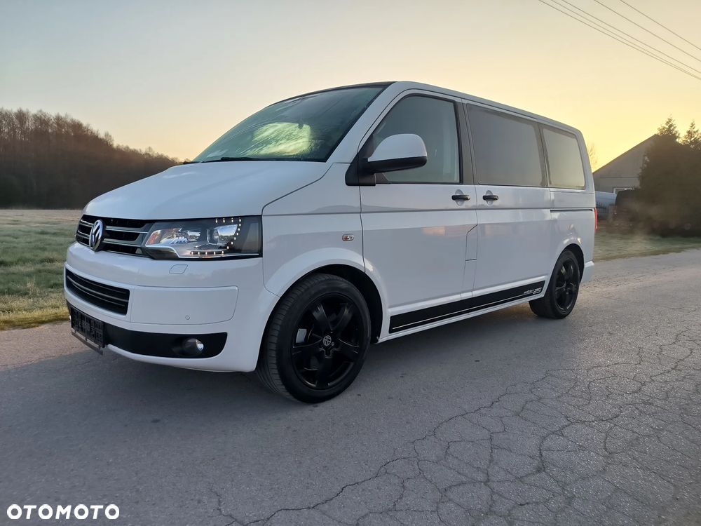 Volkswagen Multivan - 36