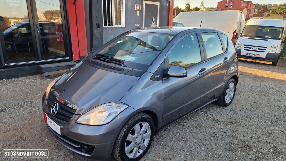 Mercedes-Benz A 150 Avantgarde BlueEfficiency - 4