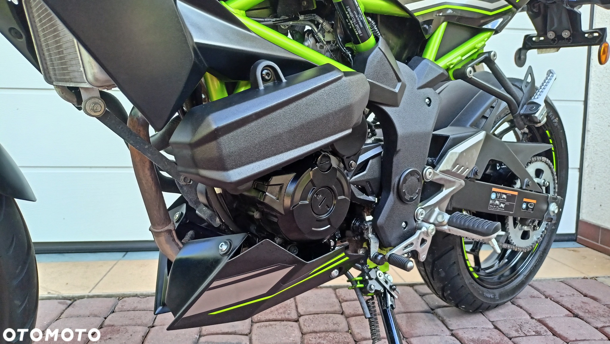 Kawasaki Z - 40