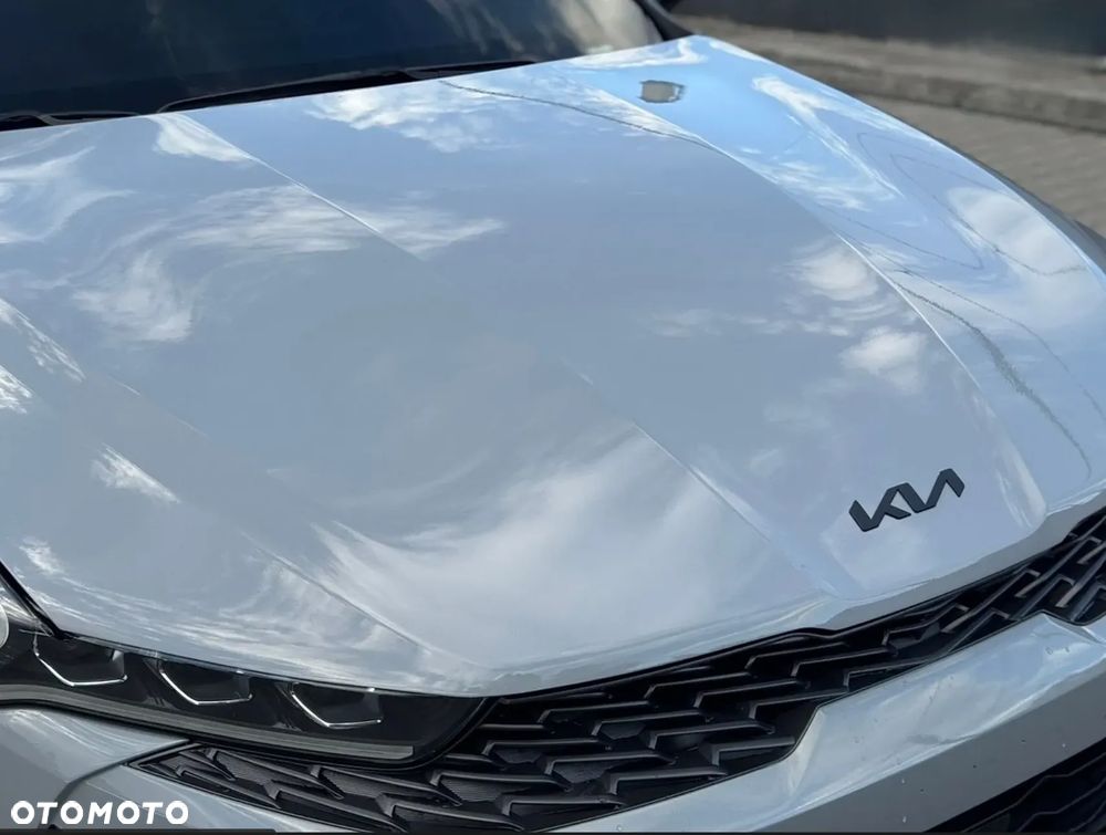 Kia K5 - 7