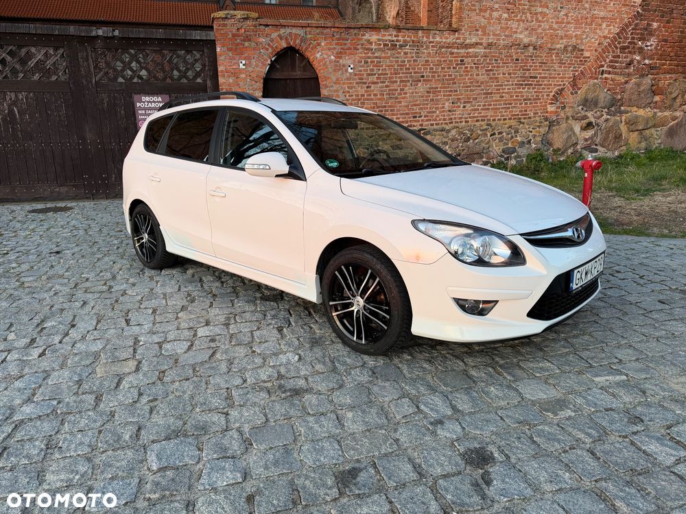 Hyundai i30 i30cw 1.4 Edition 20 - 1