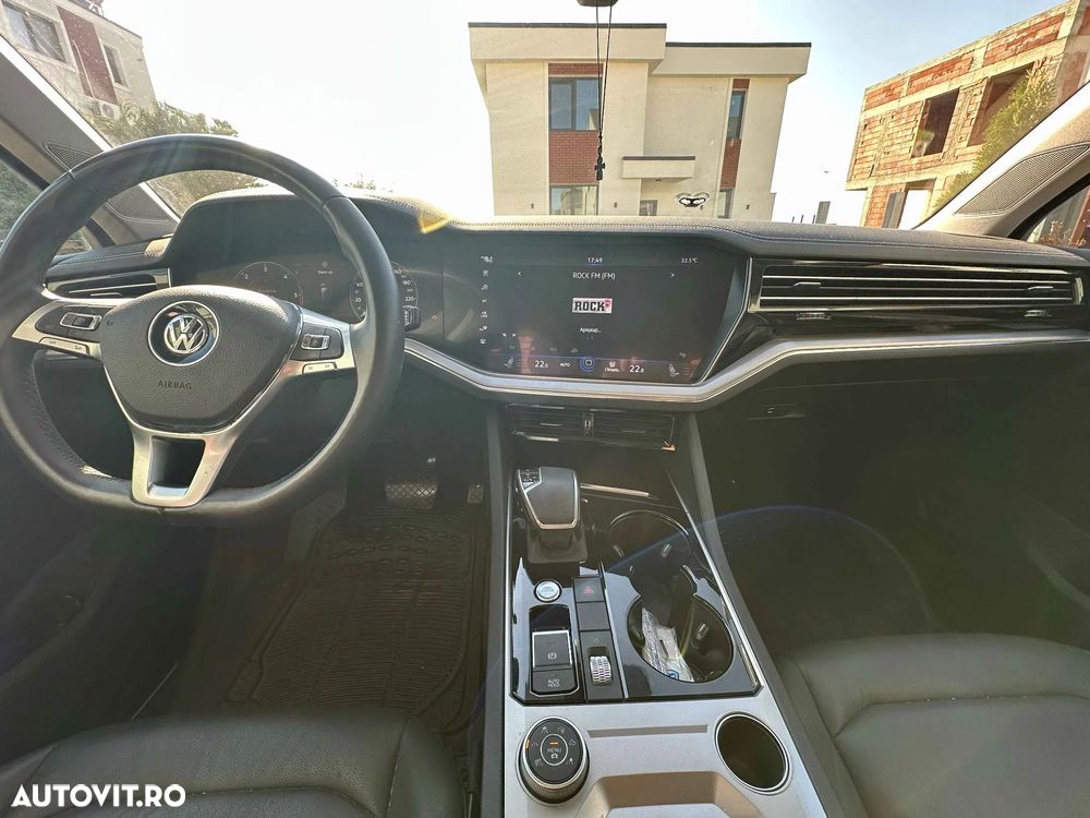 Volkswagen Touareg V6 TDI Elegance - 6