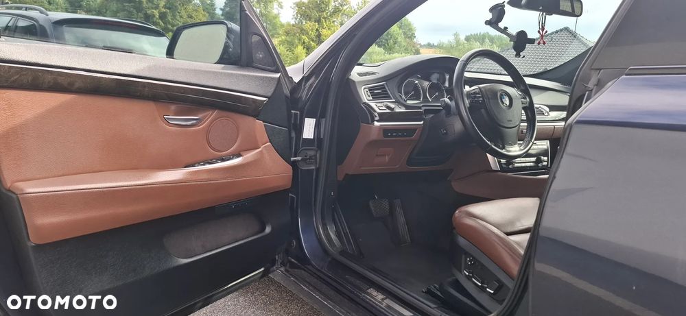 BMW 5GT 535d - 9