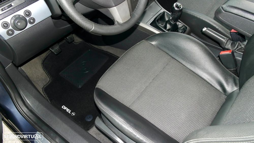 Opel Astra Caravan 1.7 CDTi Cosmo M6 - 38