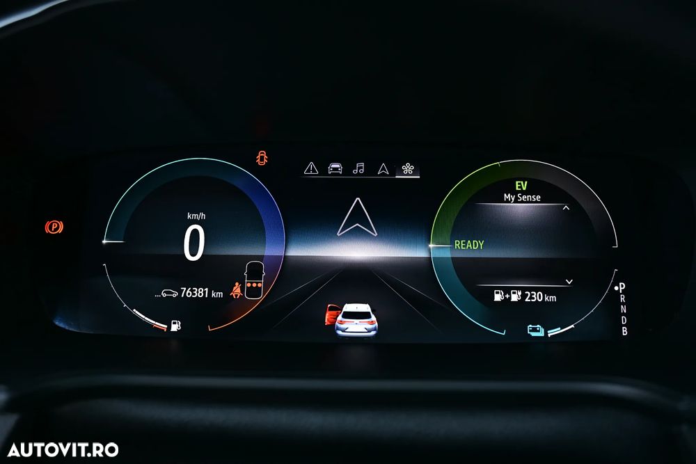 Renault Megane E-TECH 160 ZEN - 29
