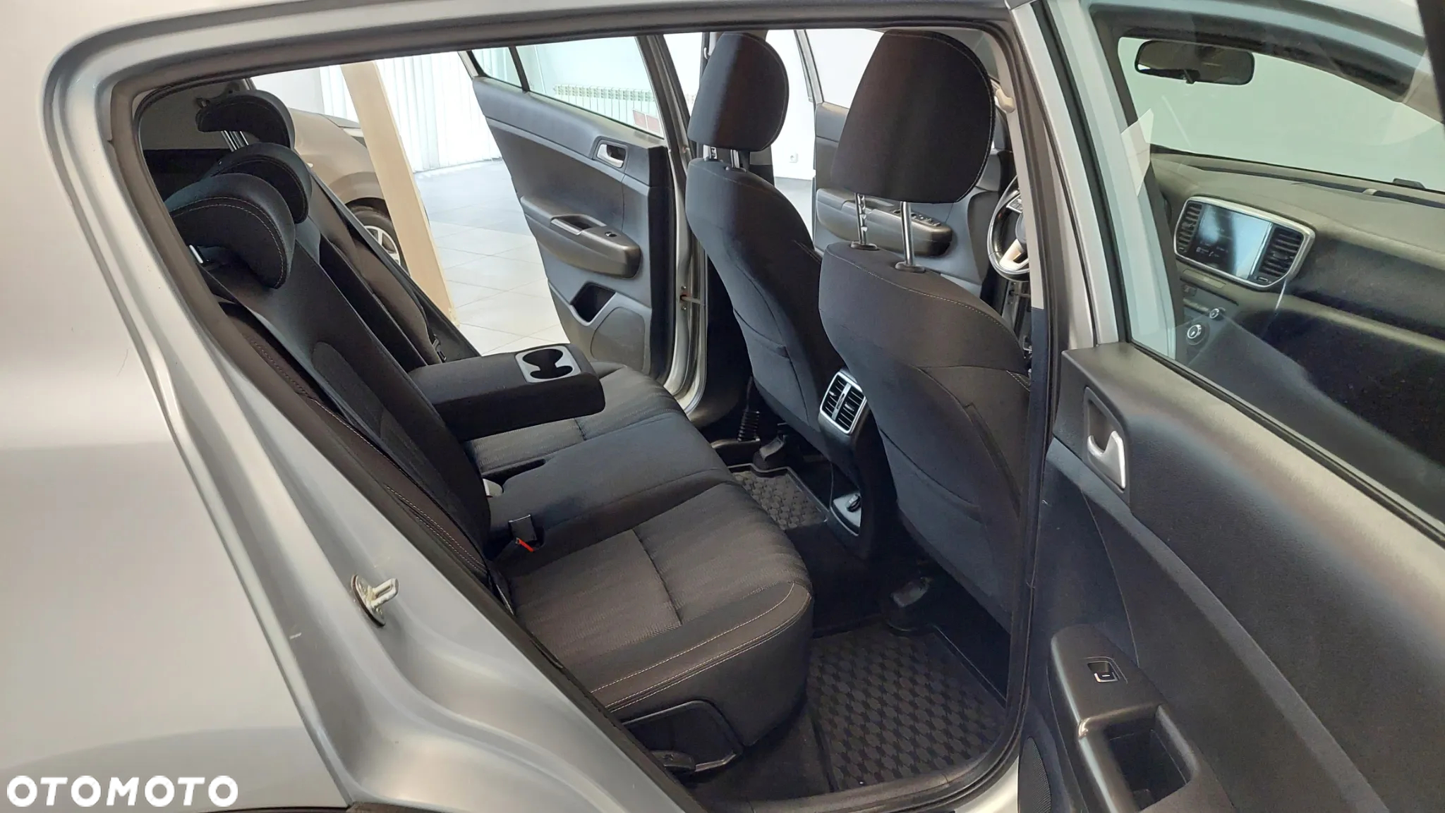 Kia Sportage 1.6 T-GDI M 2WD DCT - 23