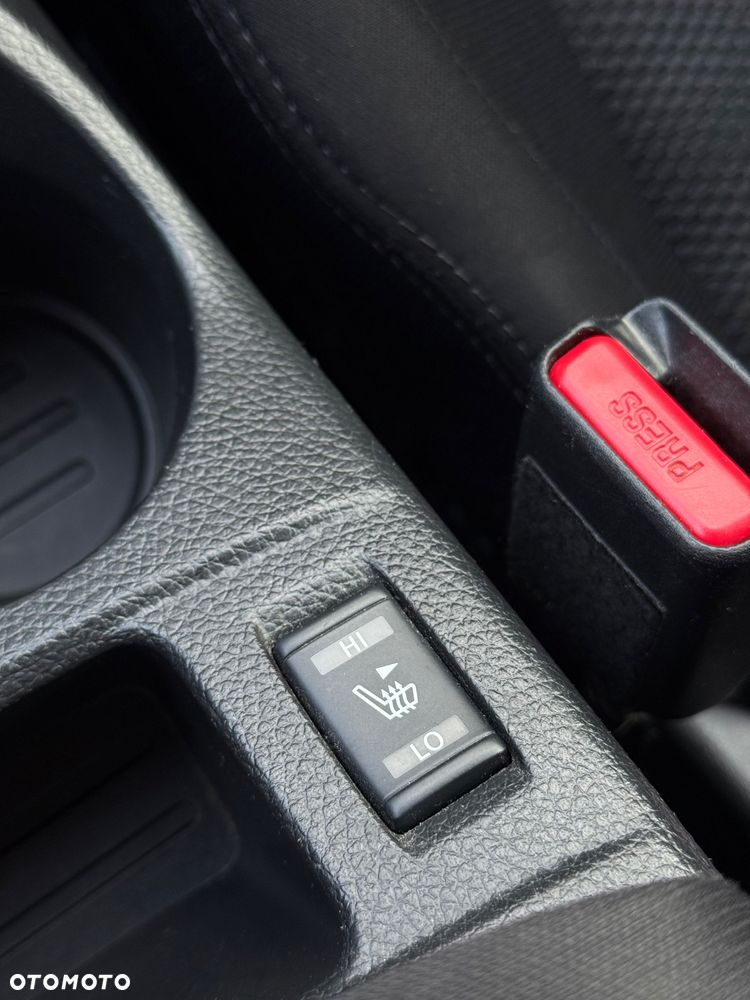 Nissan Qashqai 1.6 DCi Xtronic N-Connecta - 16