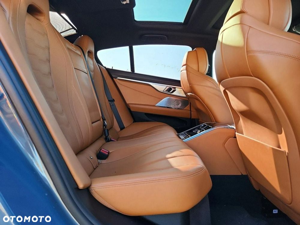 BMW Seria 8 M850i xDrive - 10