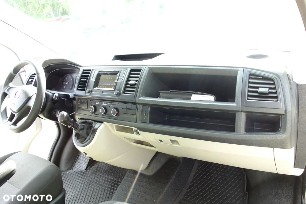 Volkswagen Transporter T6 Skrzynia 2.0 TDI 84 KM Klima Webasto - 18