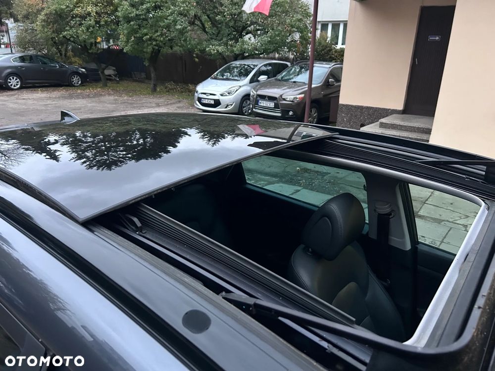 Hyundai Tucson 1.7 CRDI BlueDrive Style 2WD - 18