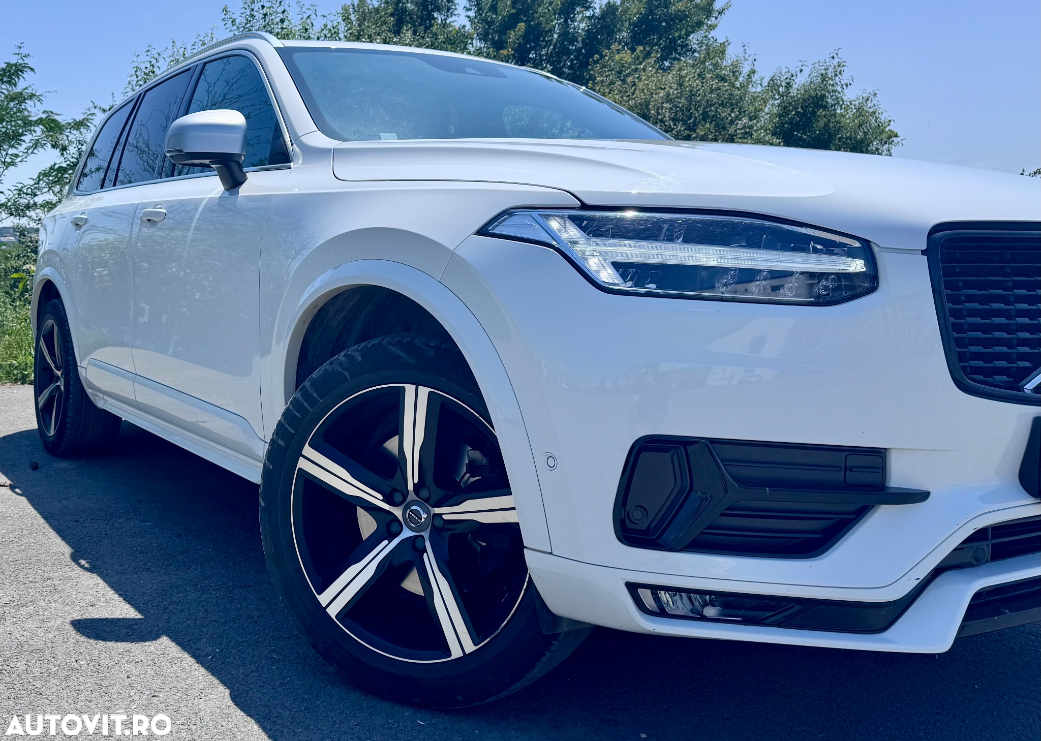 Volvo XC 90 D5 AWD R-Design - 7