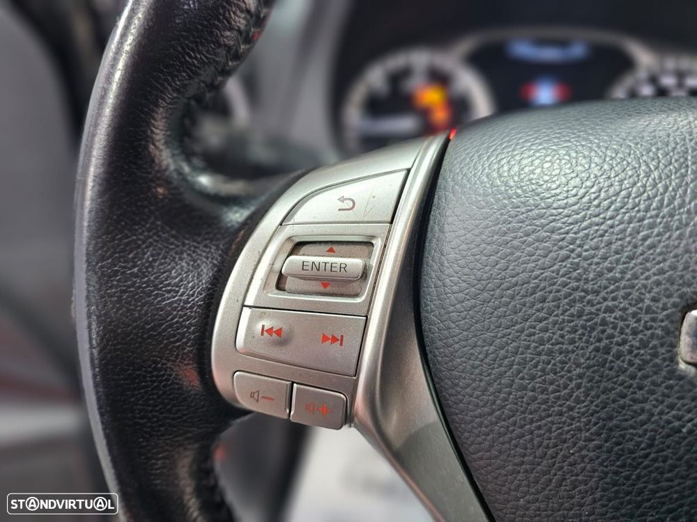 Nissan Navara - 13