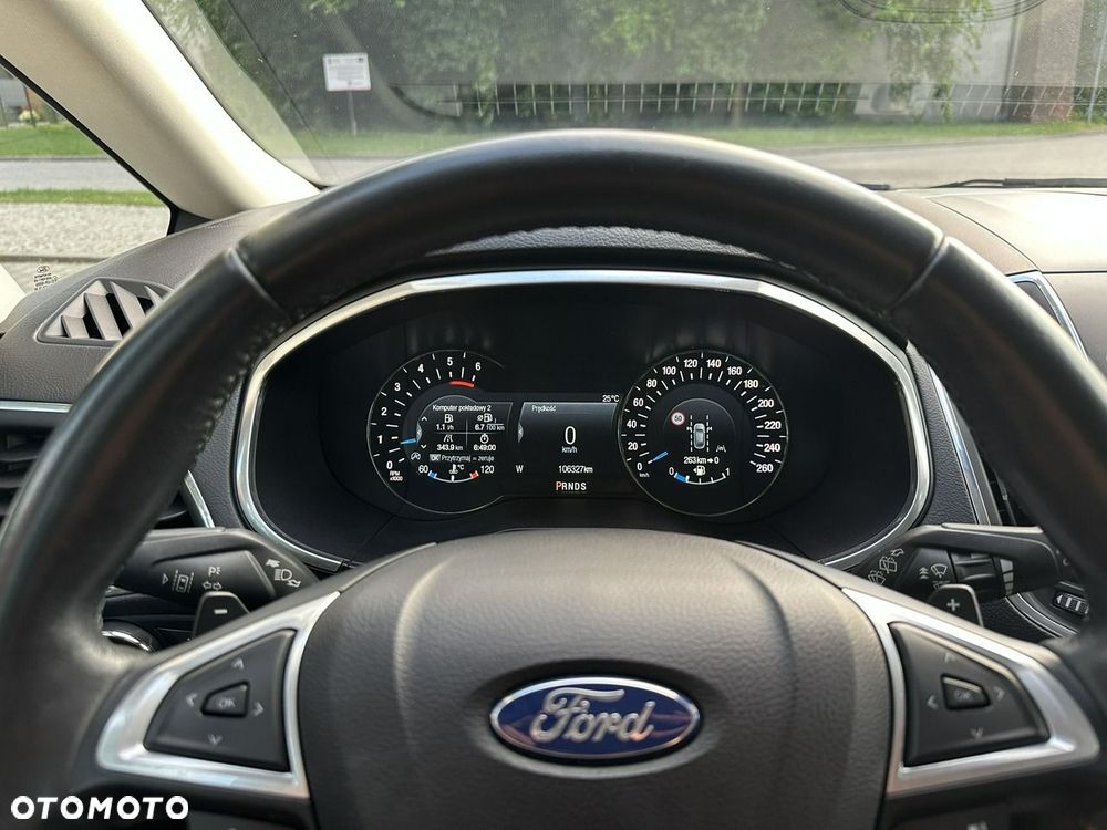Ford S-Max - 14
