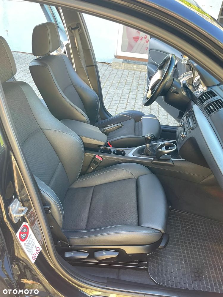 BMW Seria 1 116i Edition Sport - 24