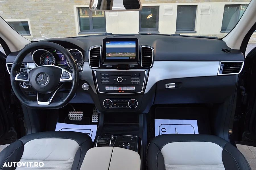 Mercedes-Benz GLE 500 e 4MATIC - 2