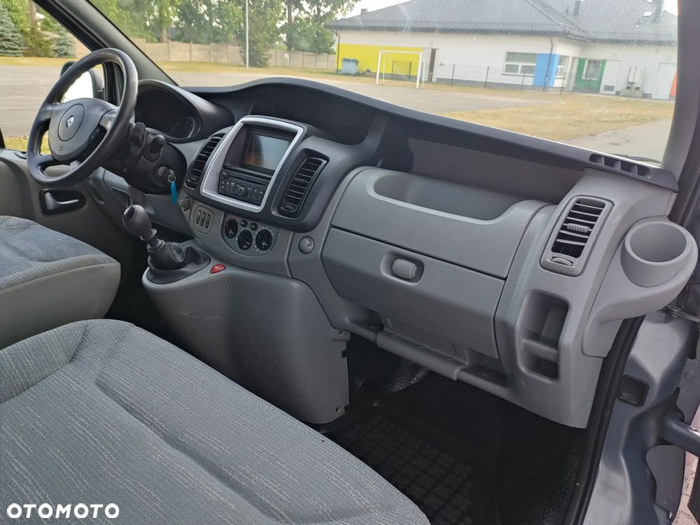Renault Trafic - 34