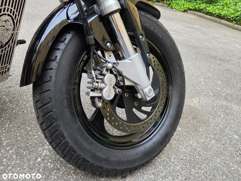 Suzuki VZ - 17