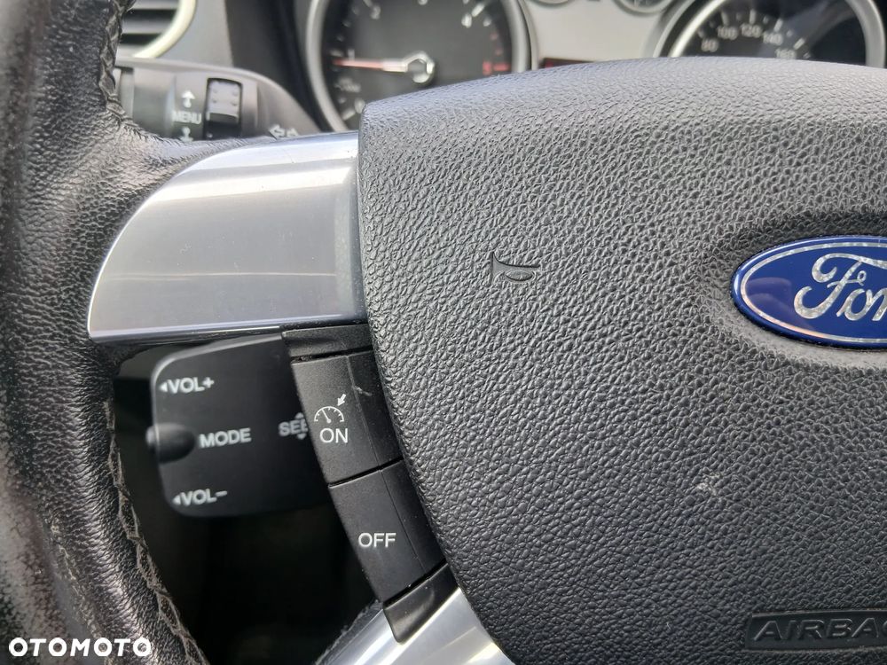Ford Focus - 10