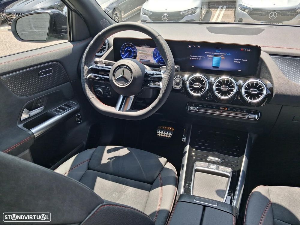 Mercedes-Benz EQA 250+ AMG Line - 17