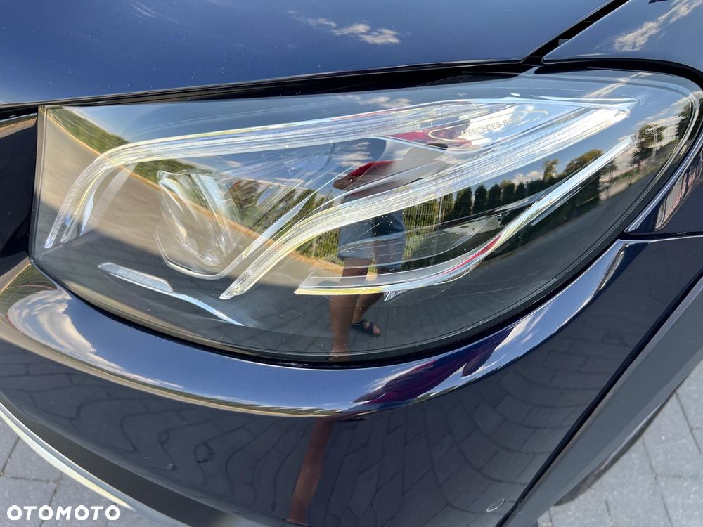 Mercedes-Benz Klasa E 400 d 4Matic T All-Terrain 9G-TRONIC Exclusive - 24