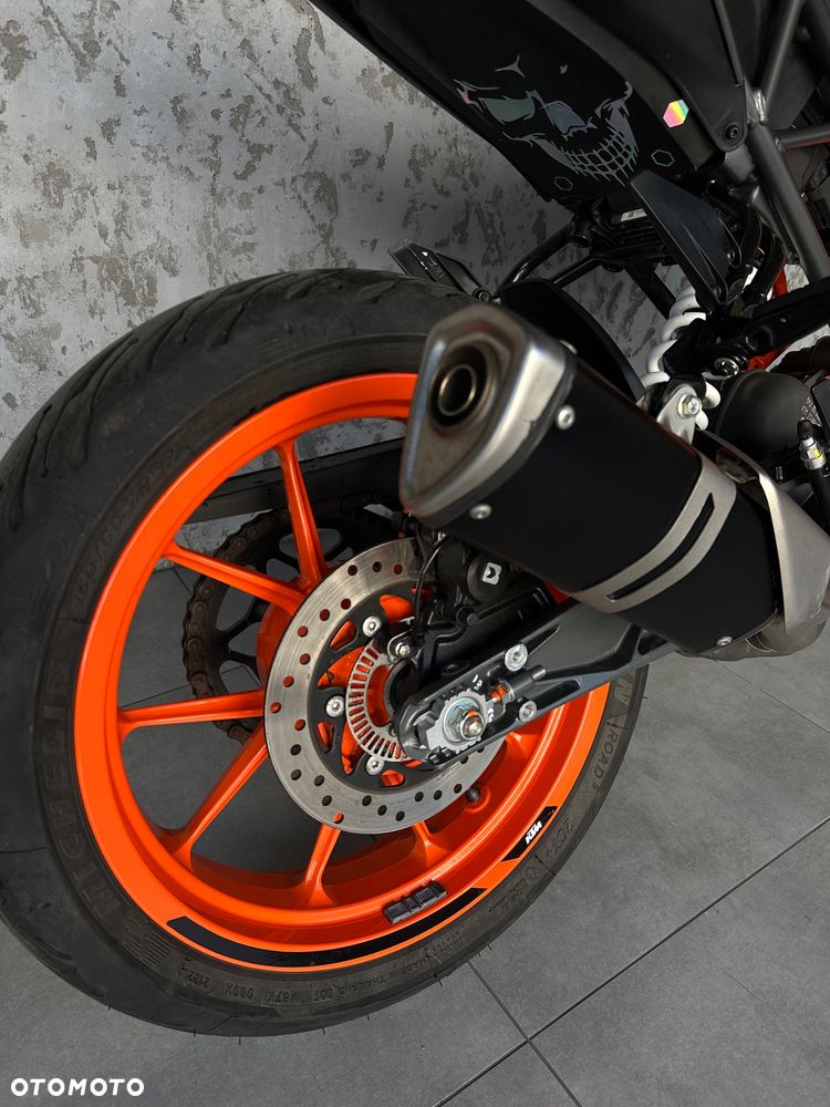 KTM Duke - 4