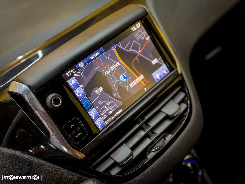 Peugeot 208 1.6 e-HDi SE Style - 35