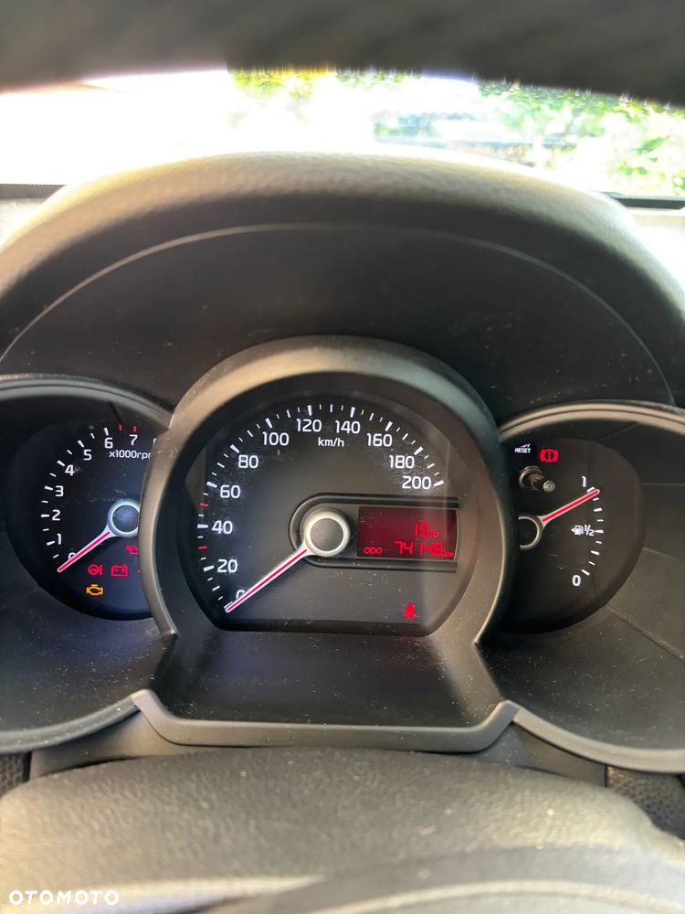 Kia Picanto - 16