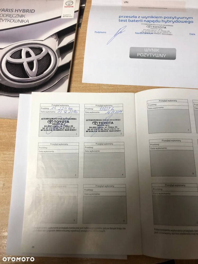 Toyota Yaris Hybrid 100 Selection Passion - 33