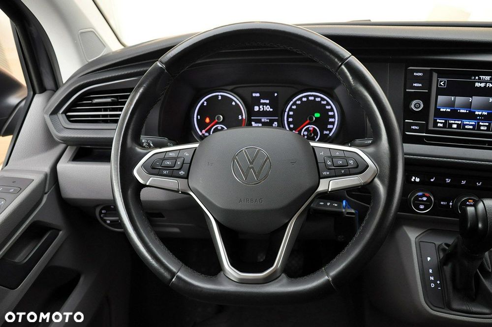 Volkswagen Caravelle - 18