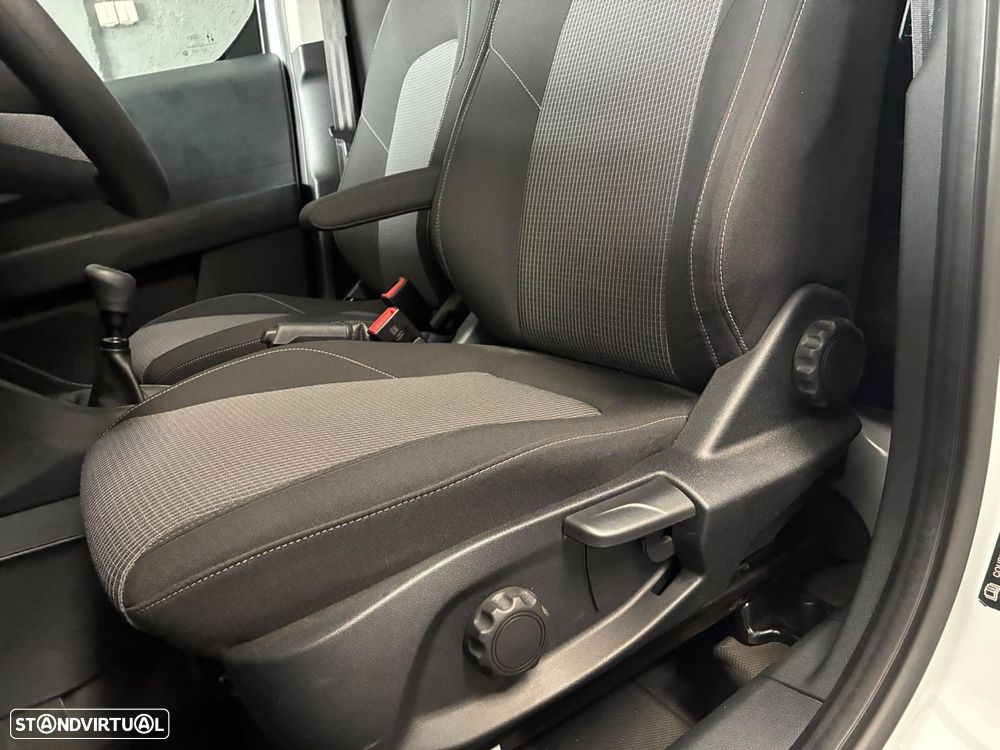 Ford Transit Courier 1.5 TDCi EcoBlue Trend - 18