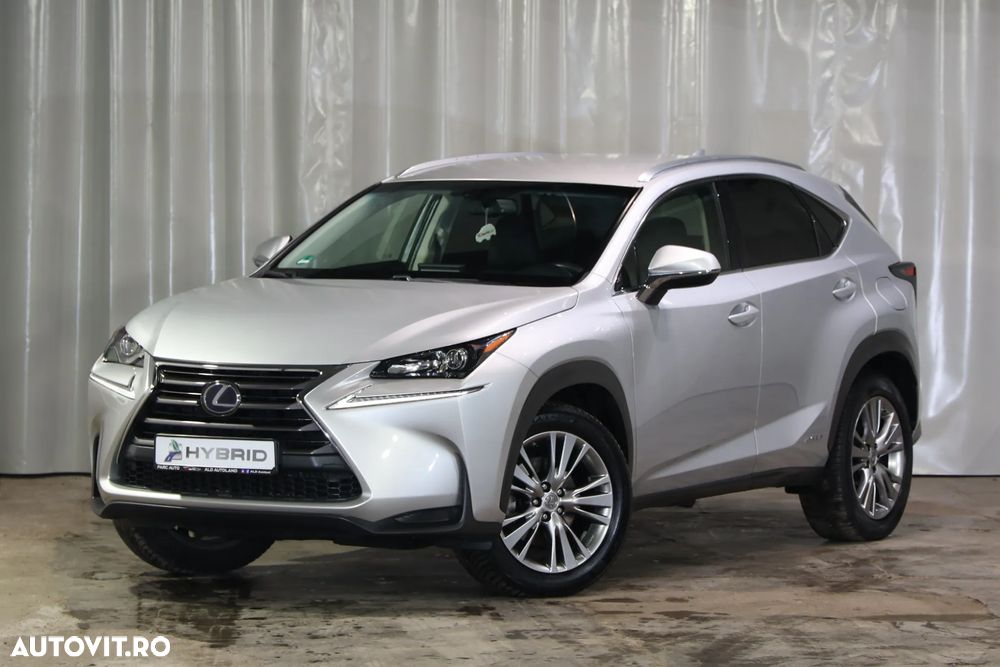 Lexus Seria NX 300h - 2