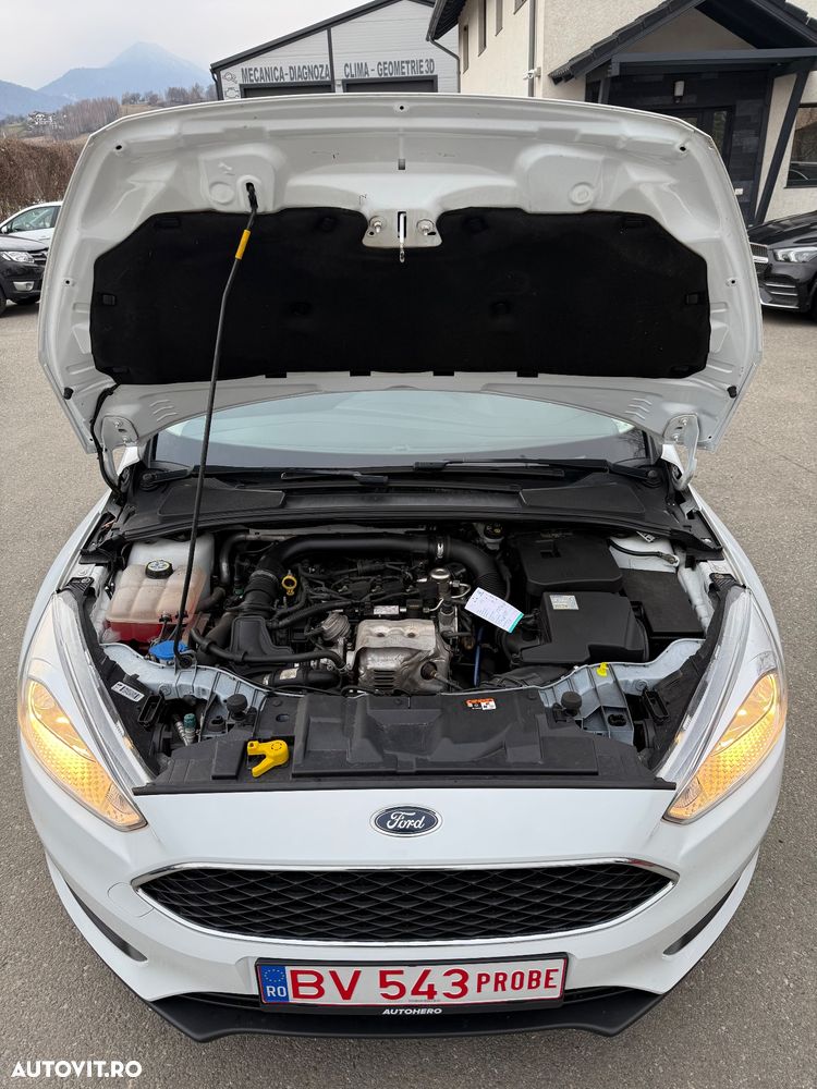 Ford Focus 1.0 EcoBoost Trend Edition - 10