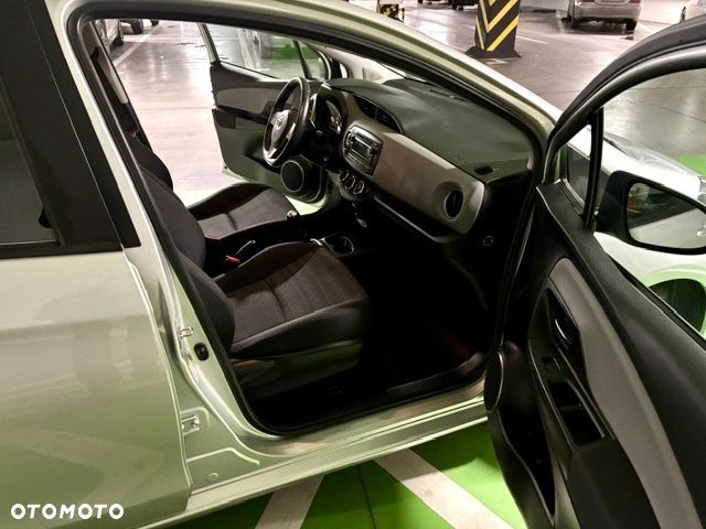 Toyota Yaris - 6