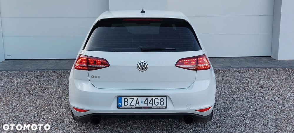 Volkswagen Golf 2.0 TSI BMT GTI DSG - 9