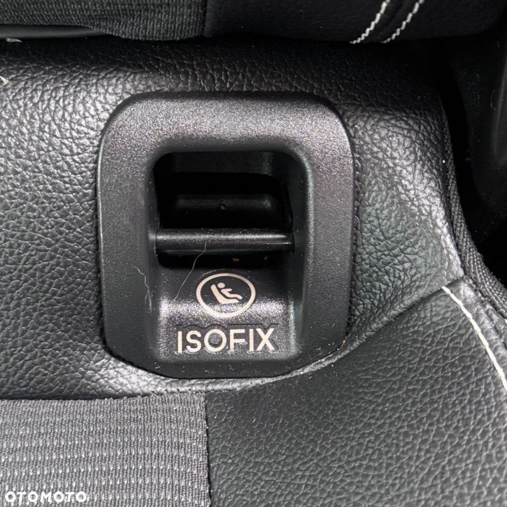 Mercedes-Benz Klasa A 180 CDI 7G-DCT AMG Line - 19