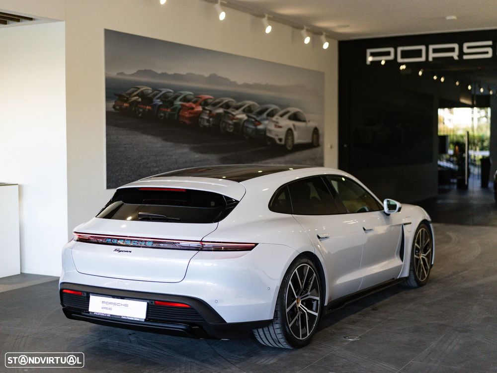 Porsche Taycan Sport Turismo 4S - 10