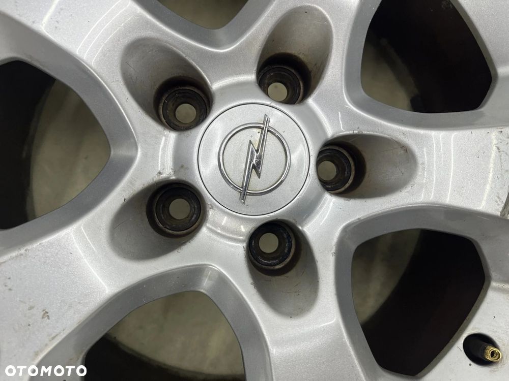 Felga Opel Zafira B Astra G H Vectra C Meriva 6,5jx16 ET37 5x110 felgi aluminiowe r16 cali KOMPLET 1 - 7