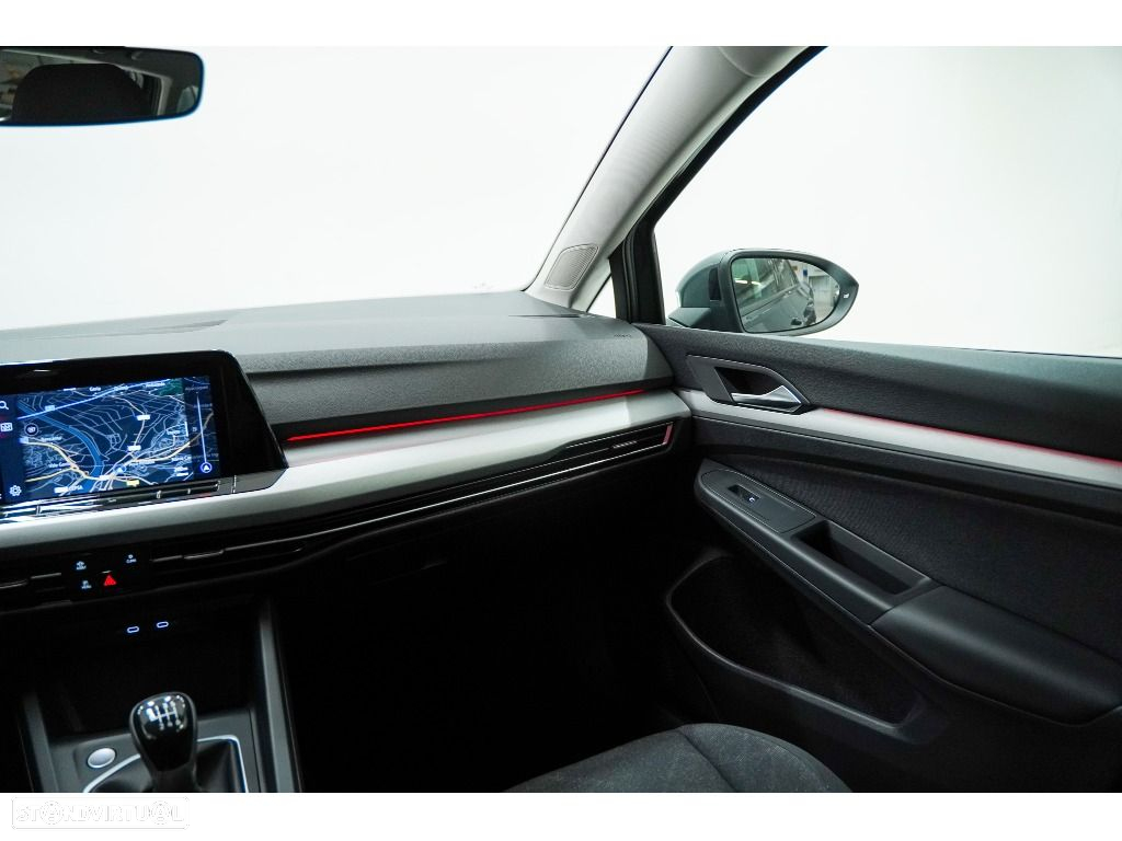 VW Golf Variant 2.0 TDi Life - 19