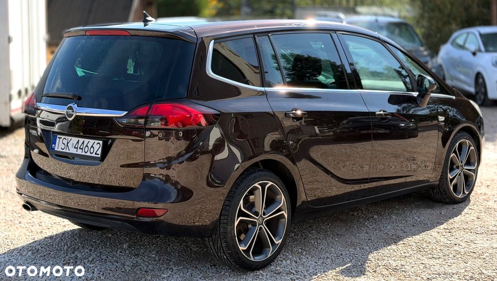 Opel Zafira Tourer 1.6 ECOTEC DIT Active - 2