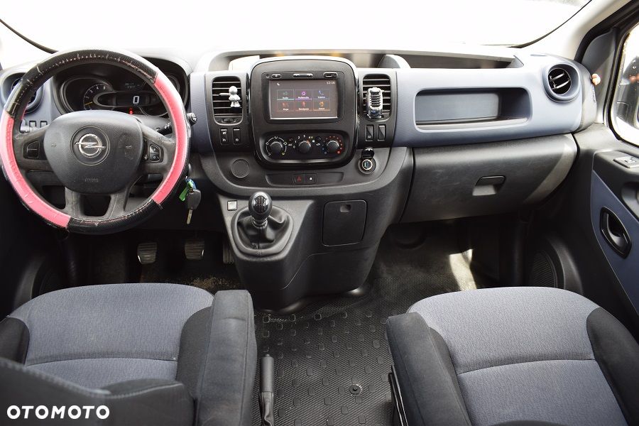 Opel Vivaro - 4